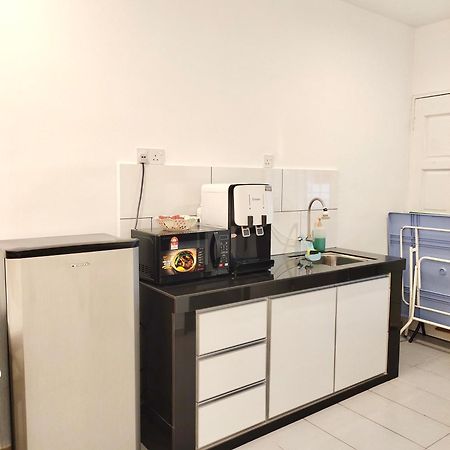 Sakura 1 Homestay Kampar Landed Exteriör bild