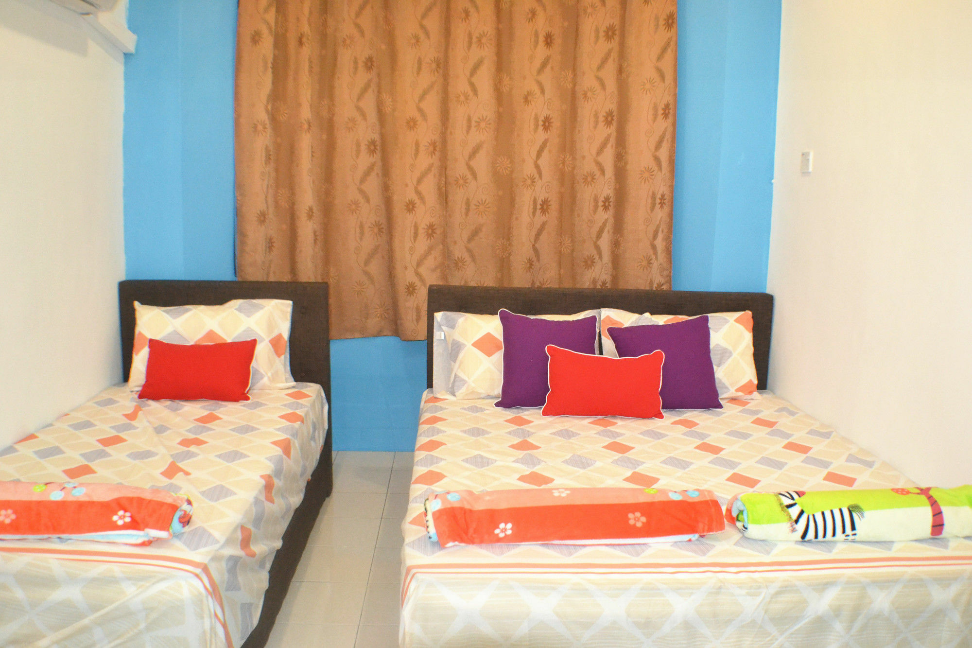 Sakura 1 Homestay Kampar Landed Exteriör bild